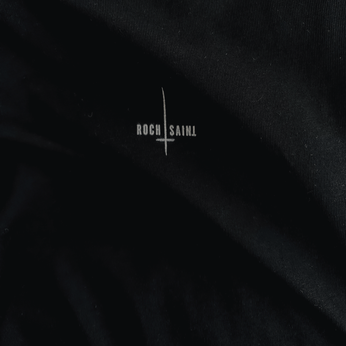 ⨳ MASCARON MMXX ⨳ White-Lines on Black